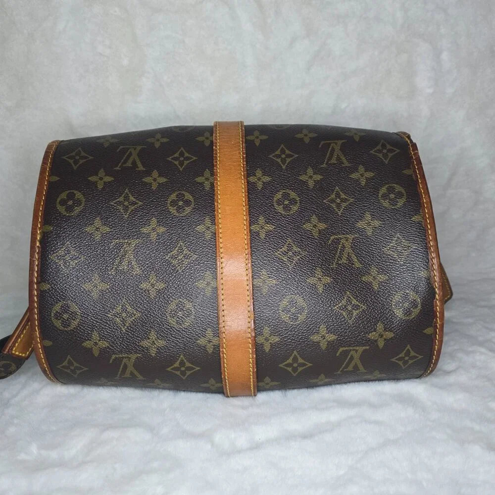 LOUIS VUITTON Marne Shoulder Bag